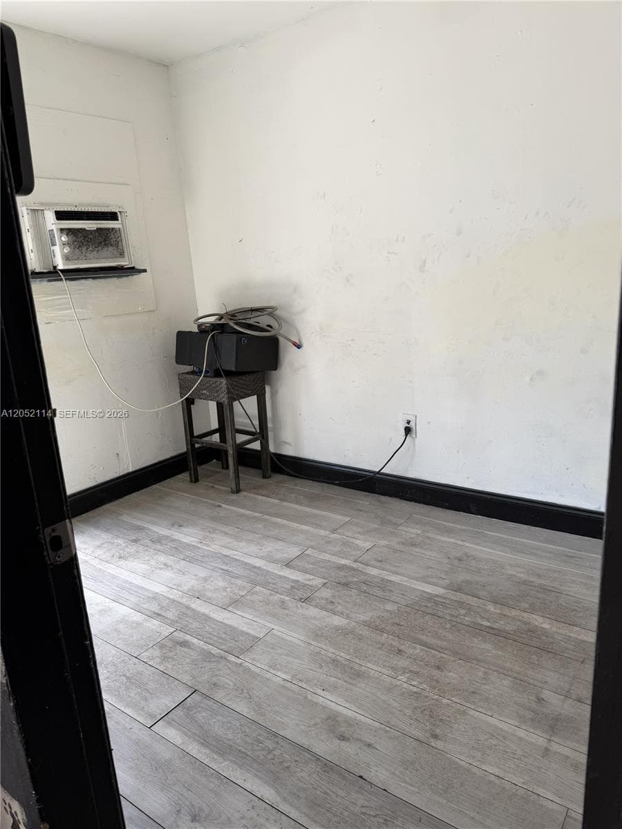 2563 NW 23rd St, Miami, FL 33142 photo 5