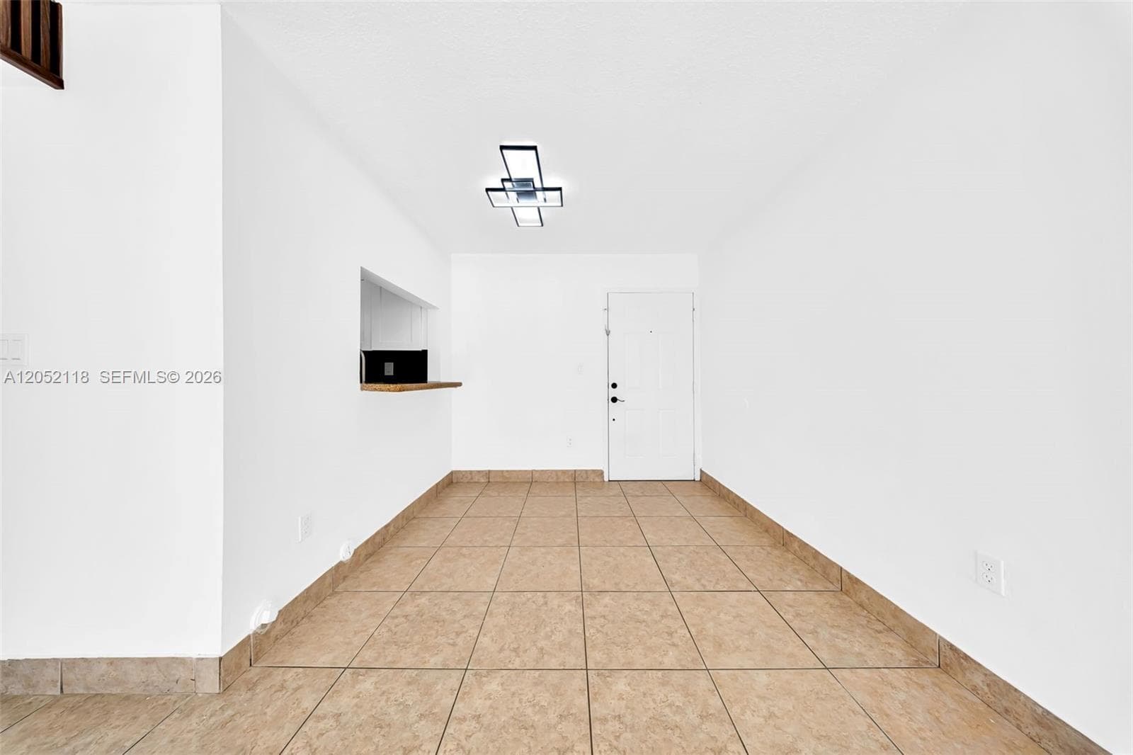 8145 NW 7th St # 111, Miami, FL 33126 photo 4