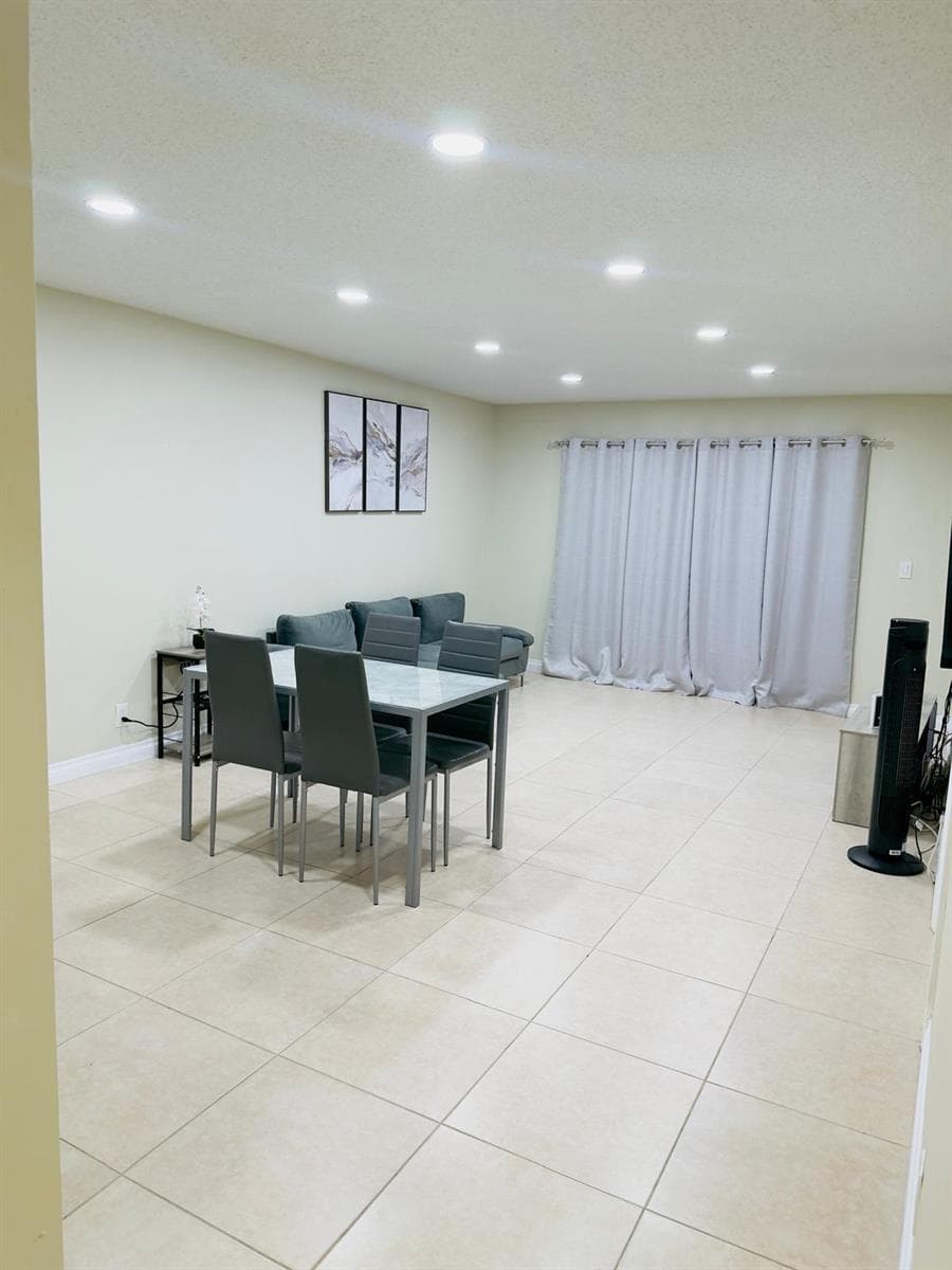 5545 N Lakewood Circle N # 425, Margate, FL 33063 photo 4