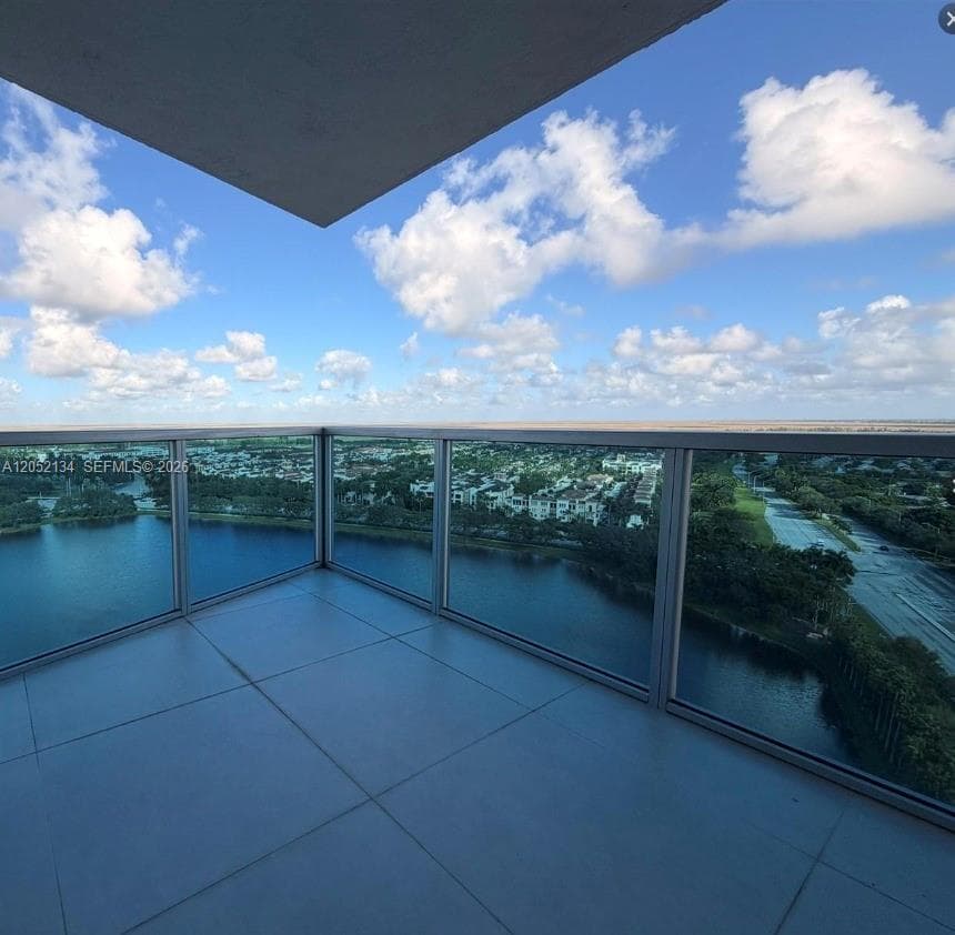 2641 N Flamingo Rd # 2208N, Sunrise, FL 33323 photo 3