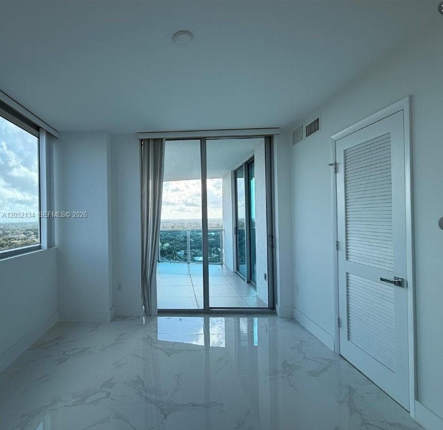 2641 N Flamingo Rd # 2208N, Sunrise, FL 33323 photo 5