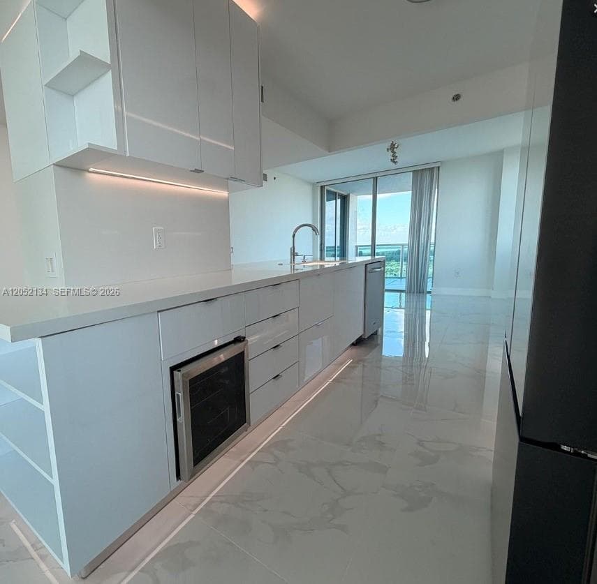 2641 N Flamingo Rd # 2208N, Sunrise, FL 33323 photo 4