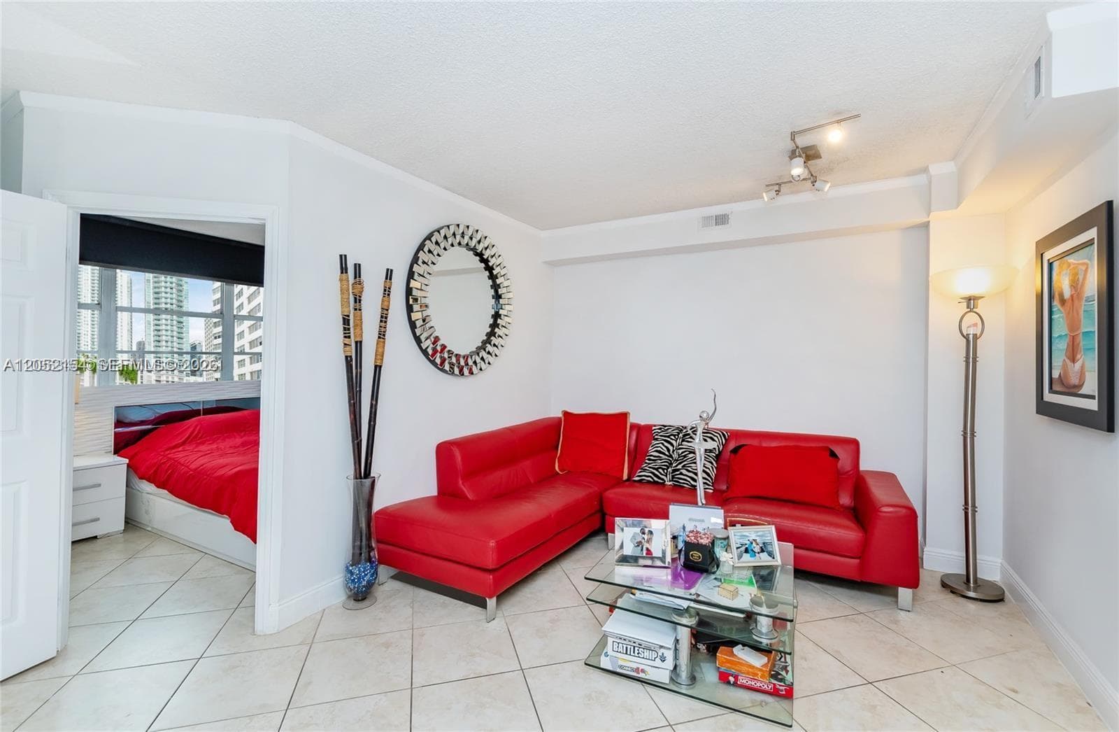 905 Brickell Bay Dr # 623, Miami, FL 33131 photo 2