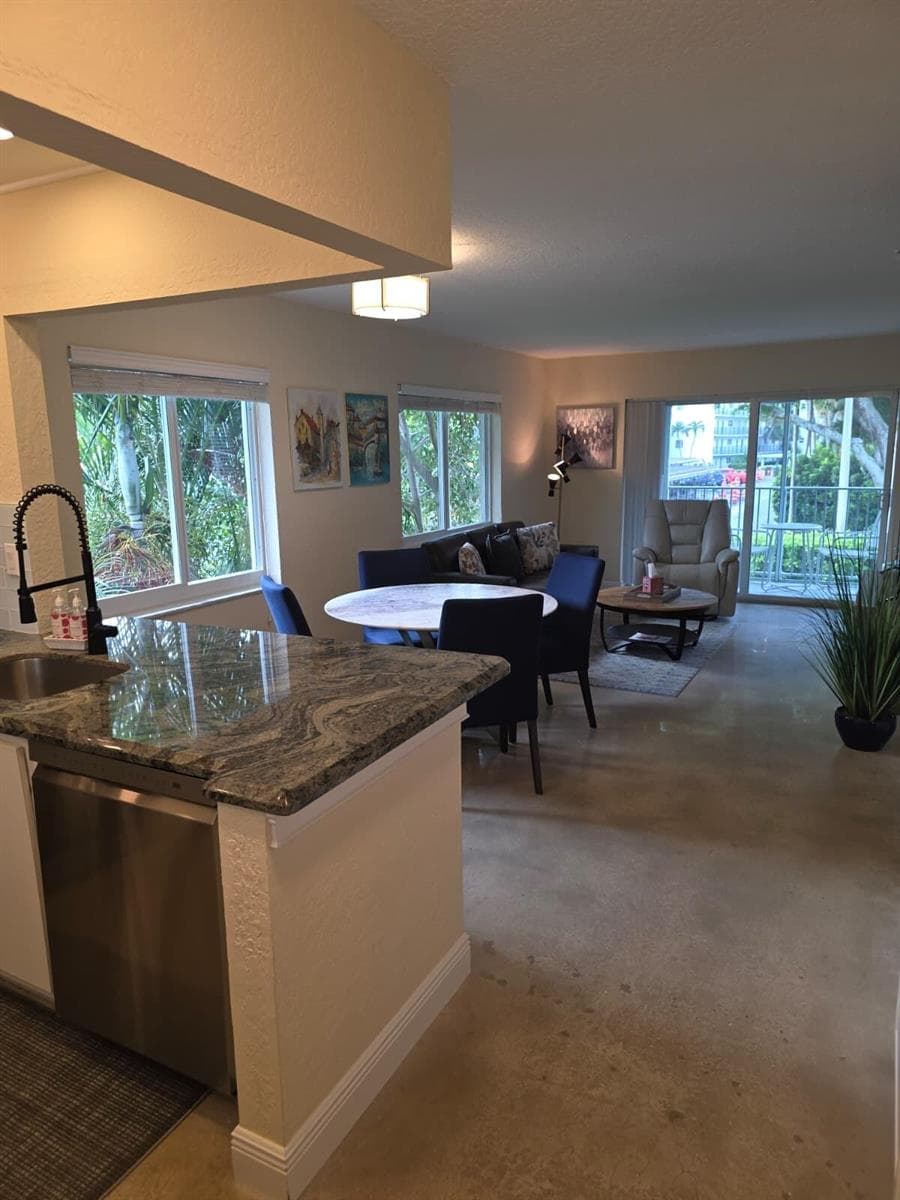 207 Tropic Isle Drive # 215, Delray Beach, FL 33483 photo 2