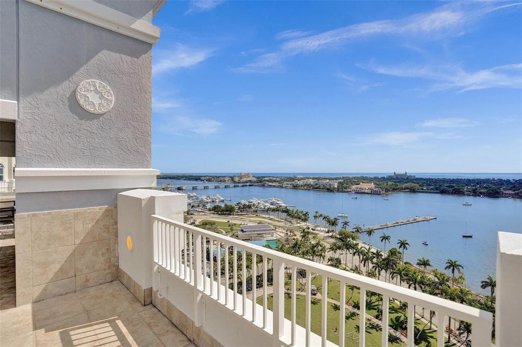 255 Evernia Street # 501, West Palm Beach, FL 33401 photo 3