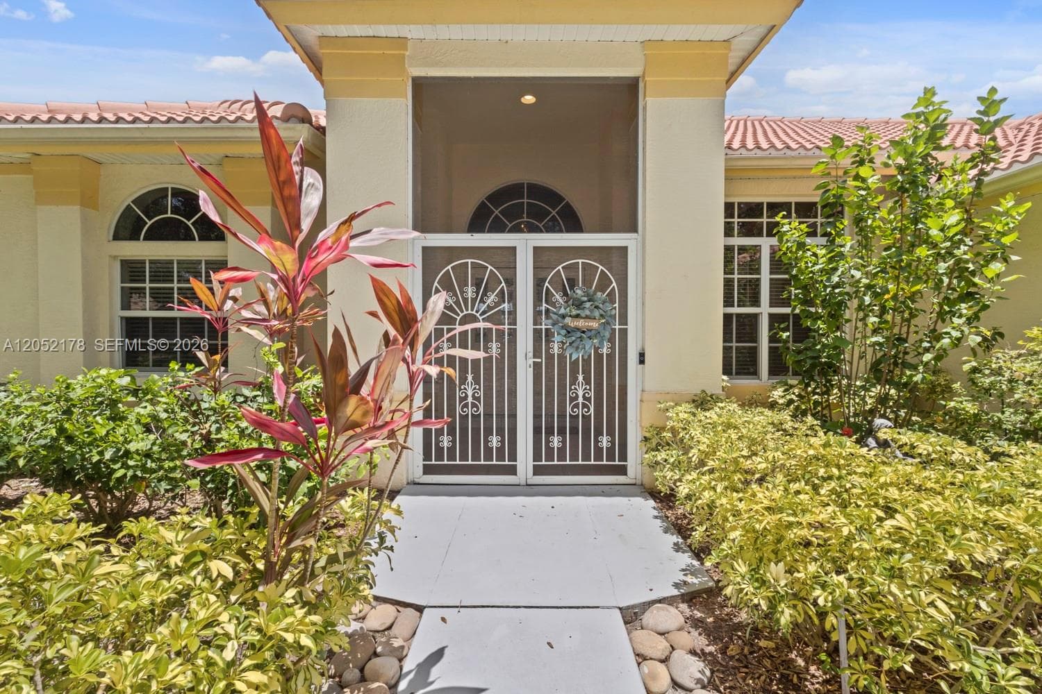7538 Citrus Hill Ln, Naples, FL 34109 photo 4