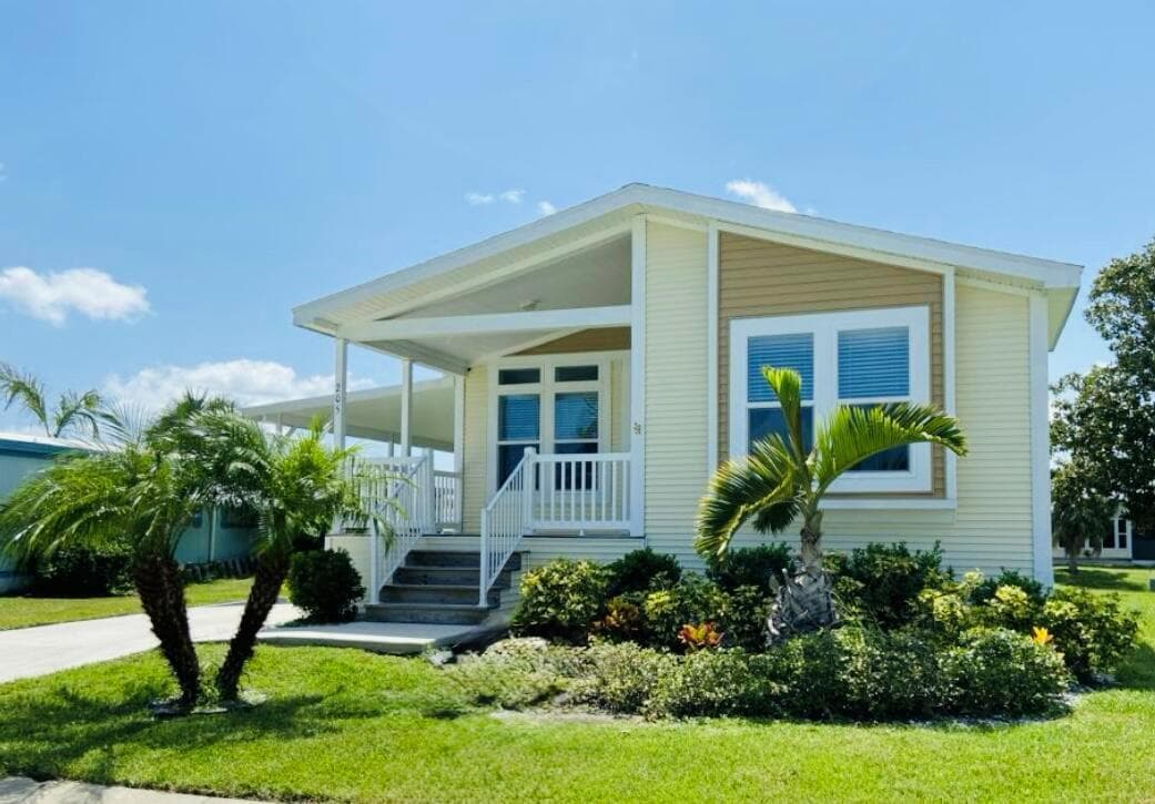 7300 20th Street # 205, Vero Beach, FL 32966