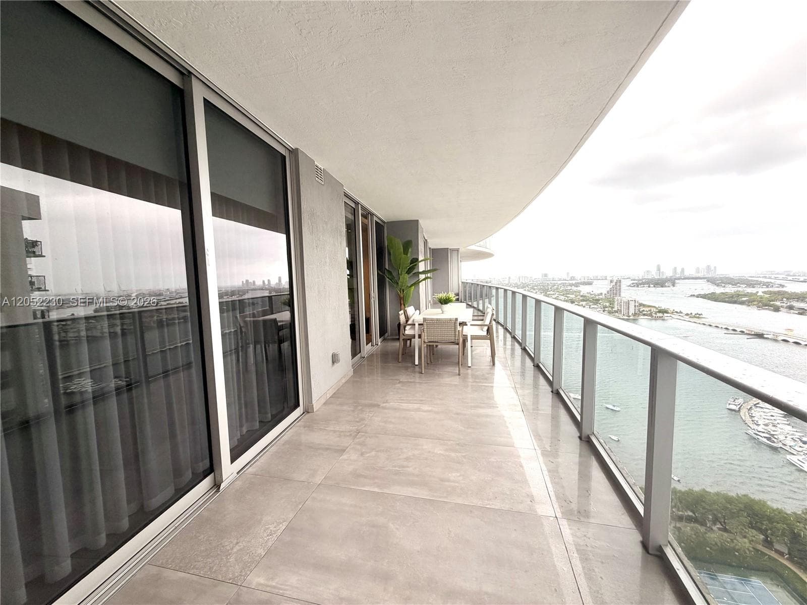 488 NE 18th St # 3210, Miami, FL 33132 photo 2