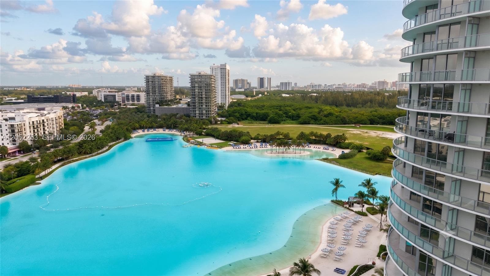 2411 Laguna Circle # 1704, North Miami, FL 33181