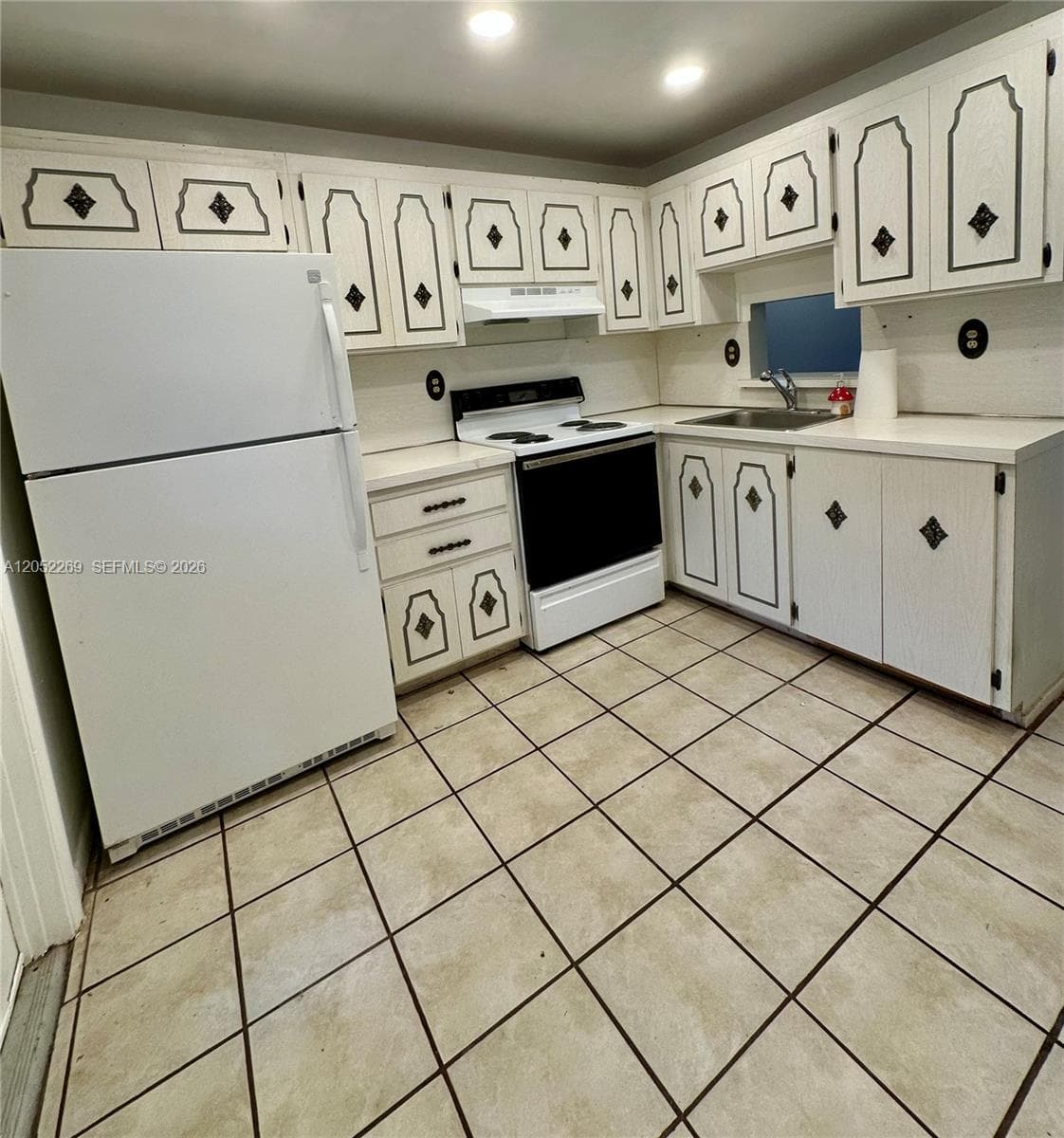 3777 NW 78th Ave # 10B, Davie, FL 33024 photo 4
