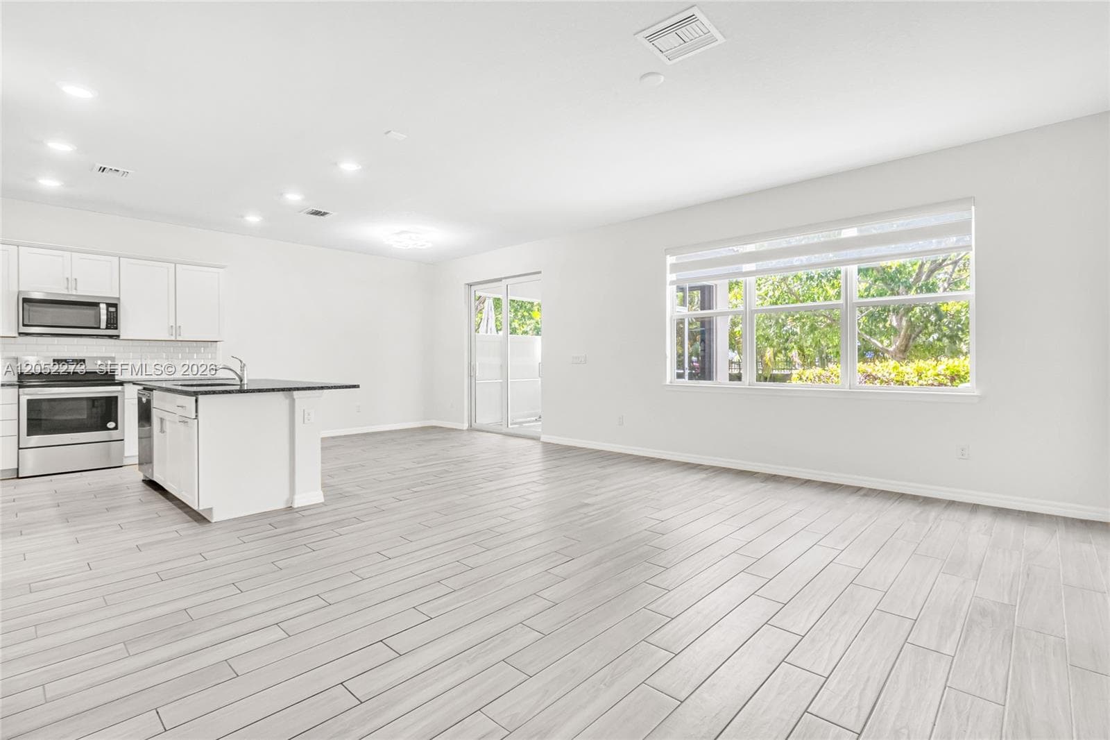 4164 Ficus St, Hollywood, FL 33021 photo 3