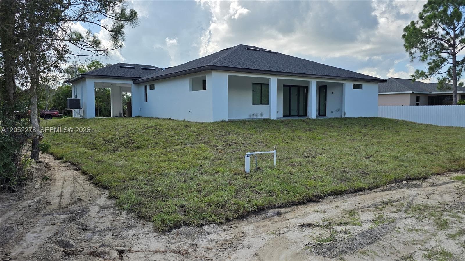 728 N LaPlata Ave, Lehigh Acres, FL 33974 photo 4