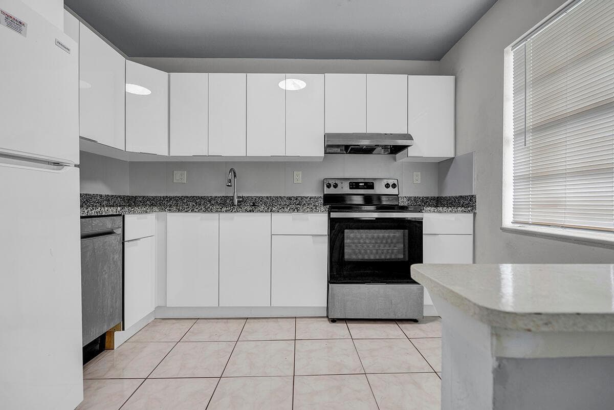 340 NW 19th Street # 3080, Boca Raton, FL 33432 photo 2
