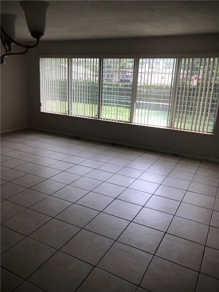 6900 NW 14th Court, Plantation, FL 33313 photo 3