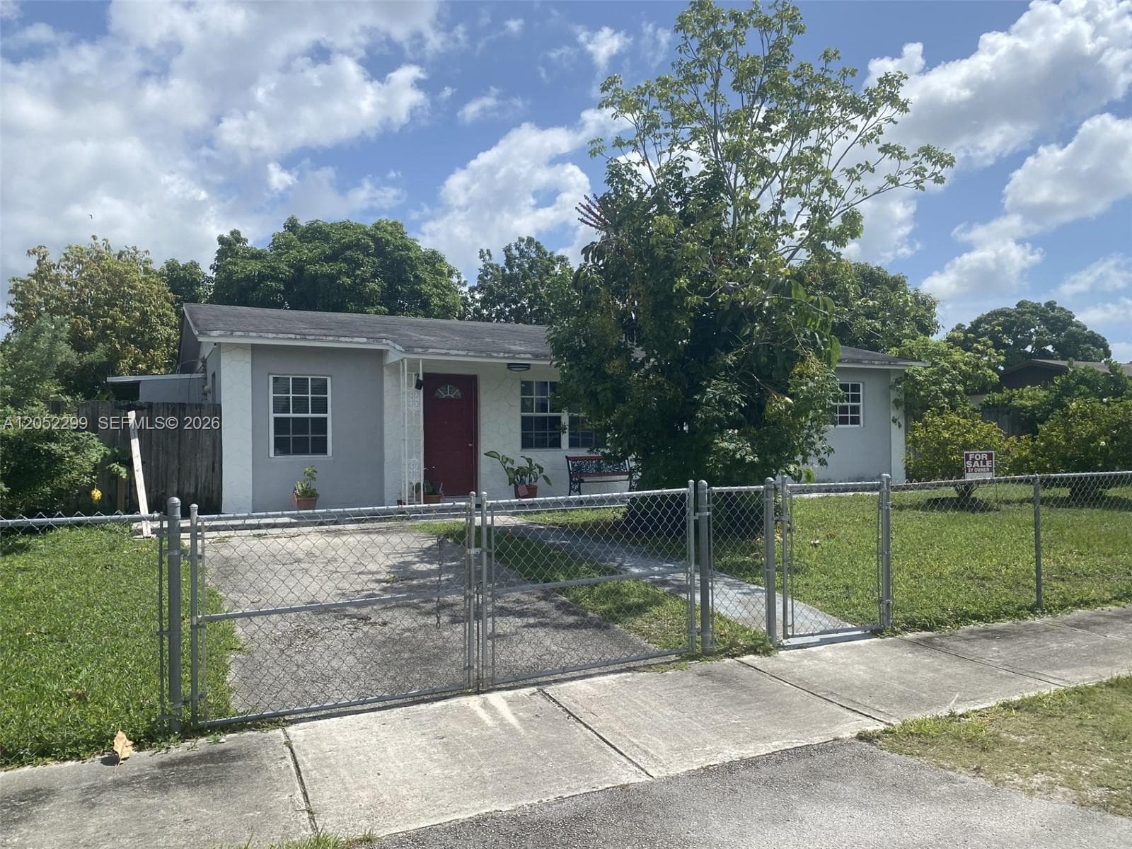 15061 SW 299th St, Homestead, FL 33033