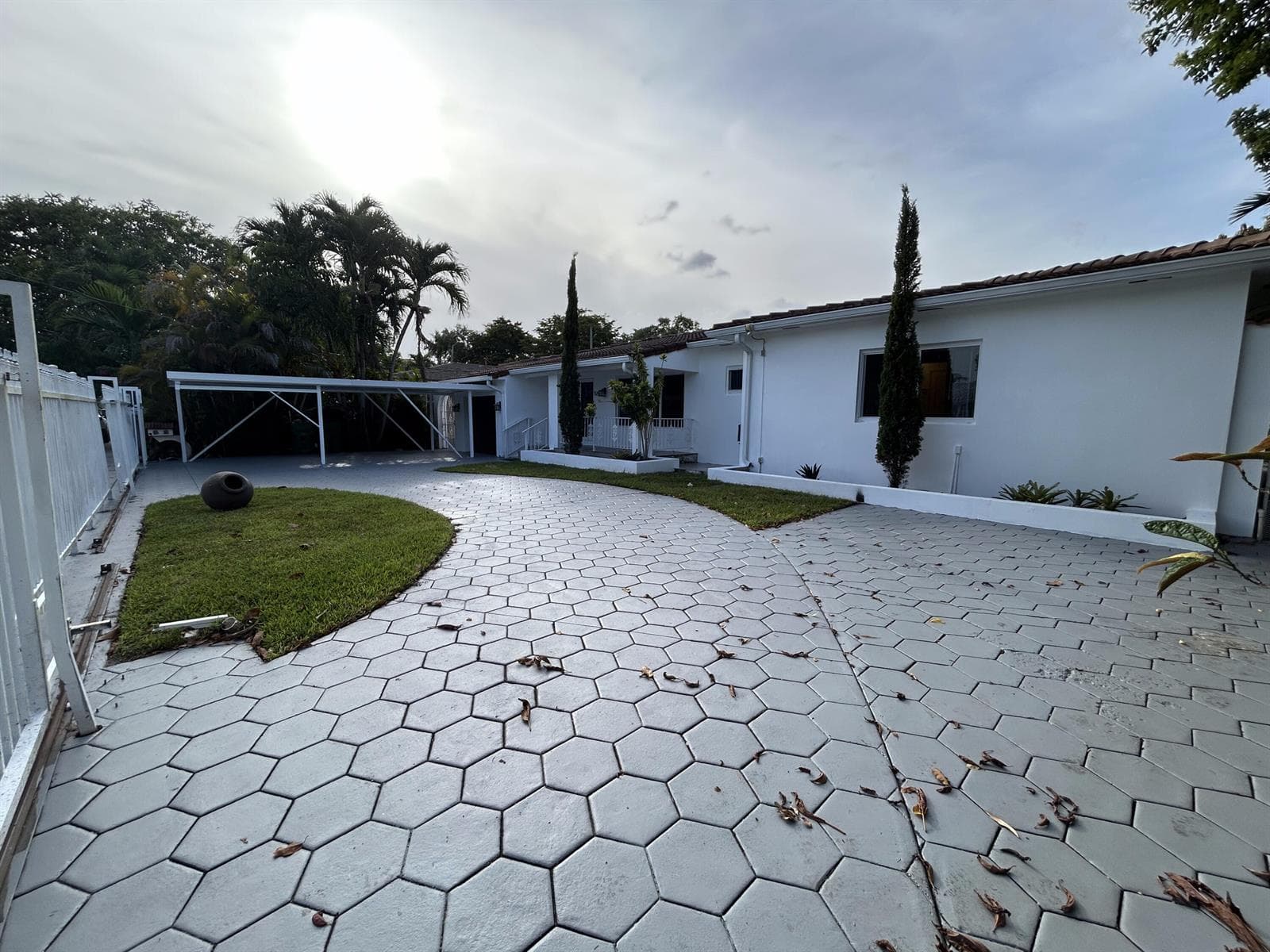 5757 SW 3rd Street, Miami, FL 33144 photo 4