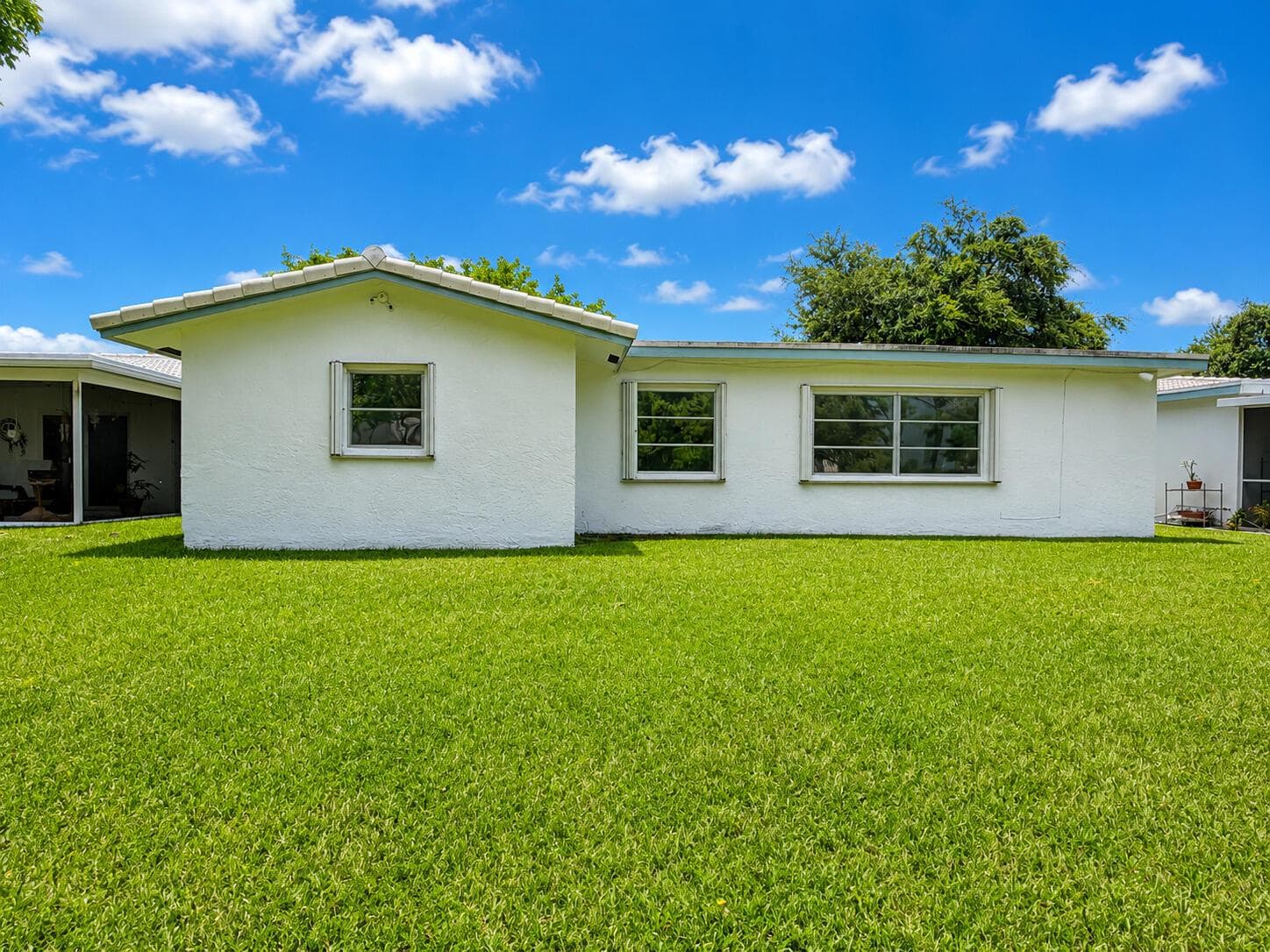 1266 NW 82nd Avenue, Plantation, FL 33322 photo 2
