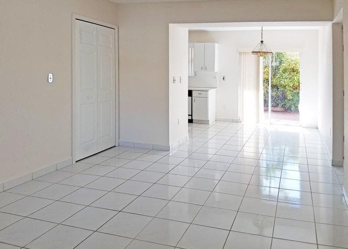 6973 W 29th Avenue # 104, Hialeah, FL 33018 photo 2