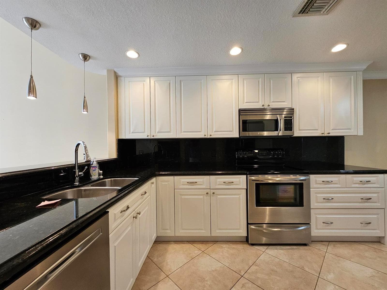 7526 Pinewalk Drive S # 174, Margate, FL 33063 photo 3