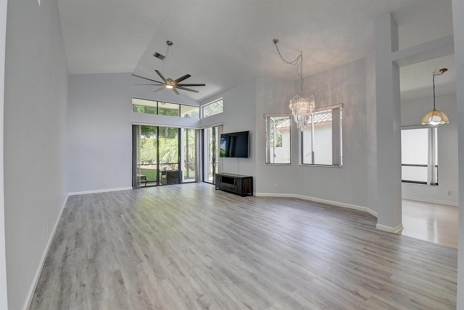 10201 Lexington Lakes Boulevard N, Boynton Beach, FL 33436 photo 5