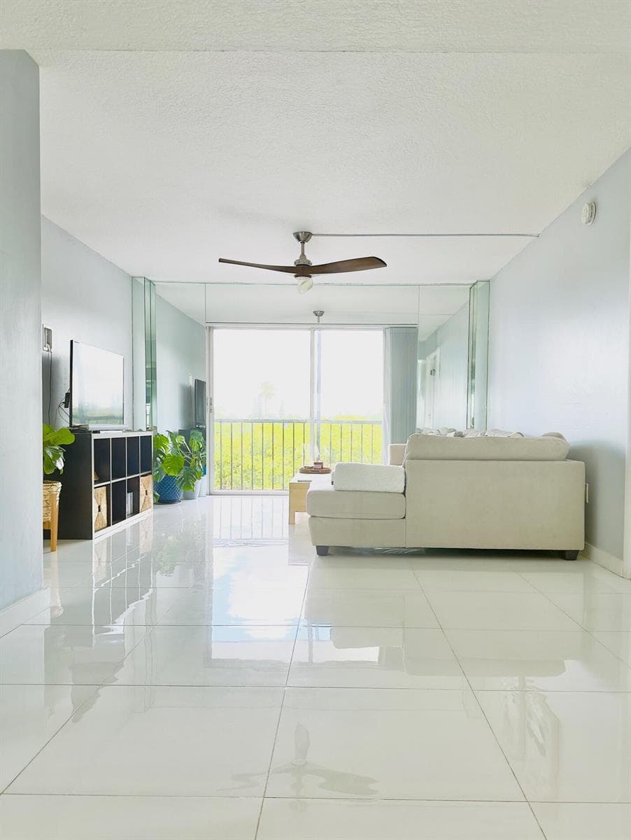 4164 Inverrary Drive # 404, Lauderhill, FL 33319 photo 2