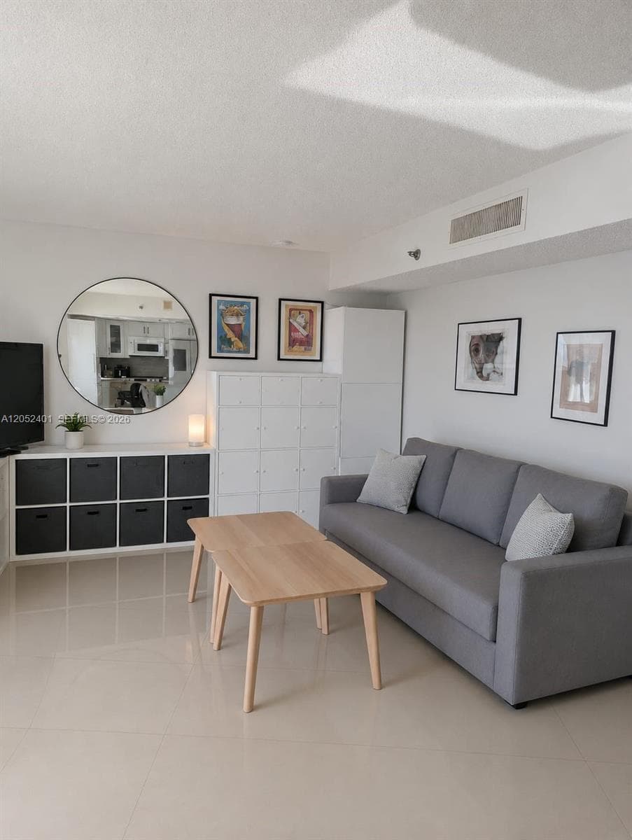 6830 Indian Creek Dr # 8A, Miami Beach, FL 33141 photo 2