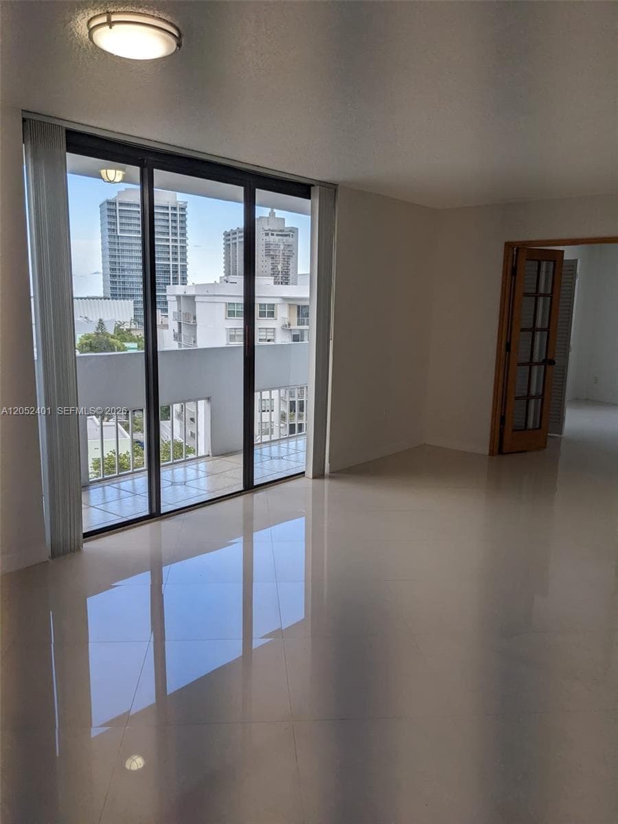 6830 Indian Creek Dr # 8A, Miami Beach, FL 33141 photo 4