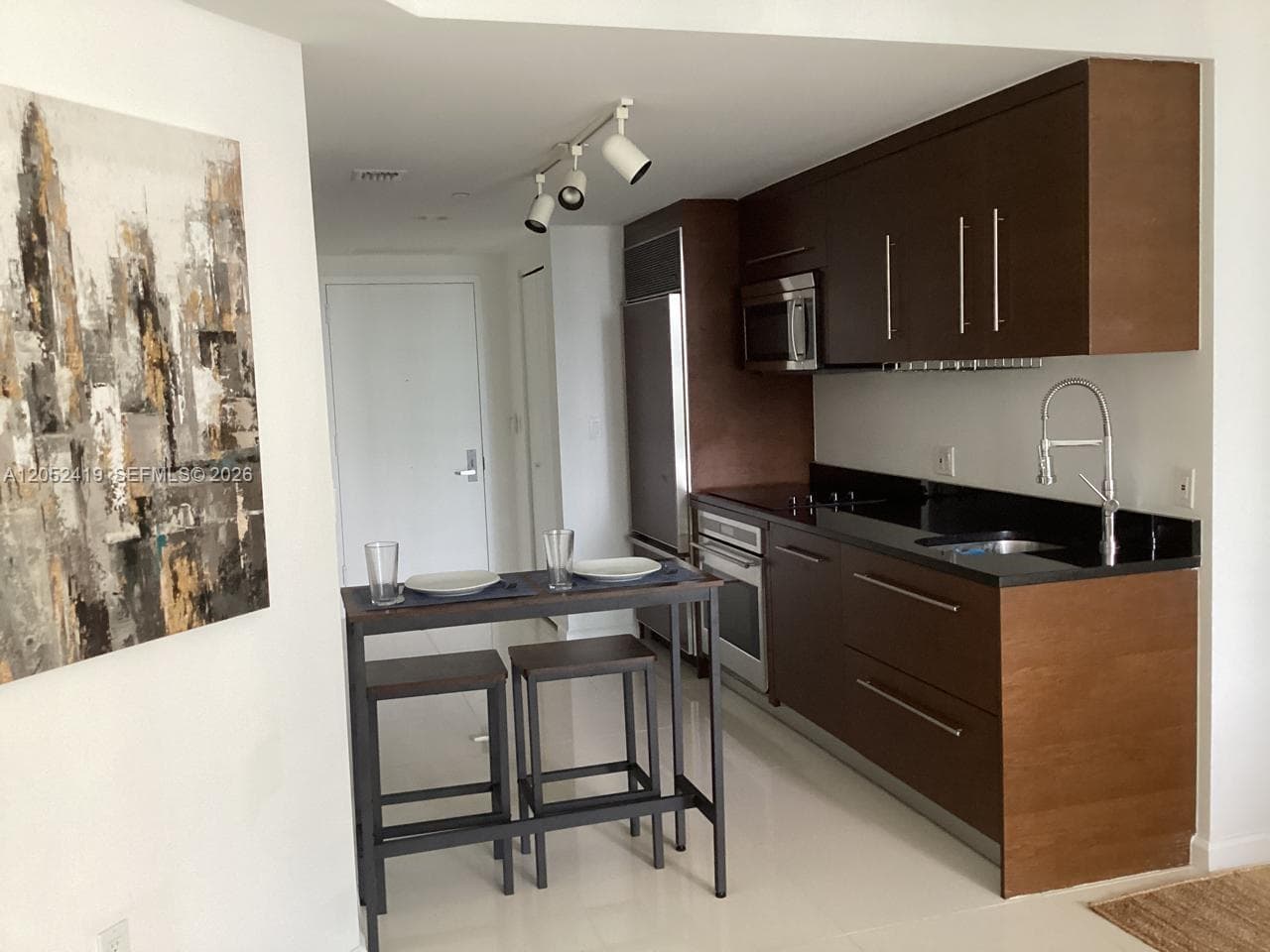 475 Brickell Ave # 4008, Miami, FL 33131 photo 5