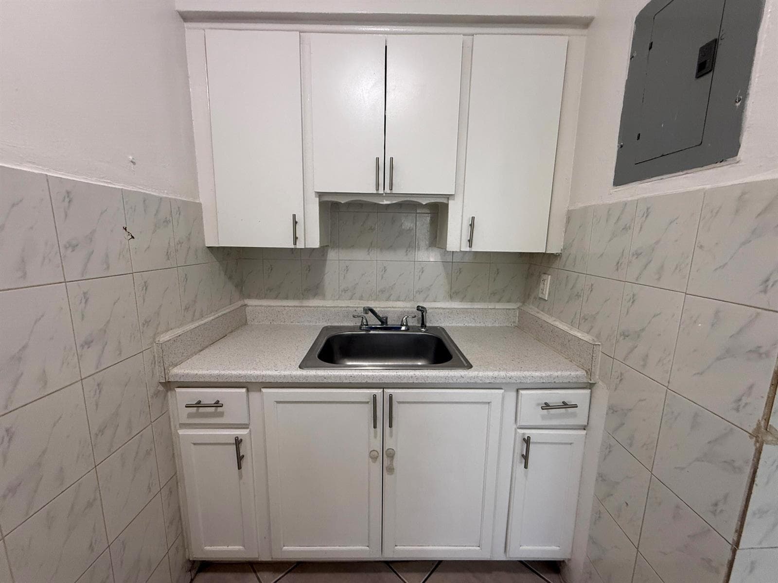 6014 Fillmore Street # 4e, Hollywood, FL 33024