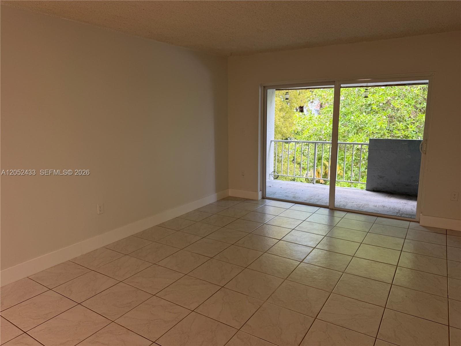 6095 W 18th Ave # S306, Hialeah, FL 33012 photo 2