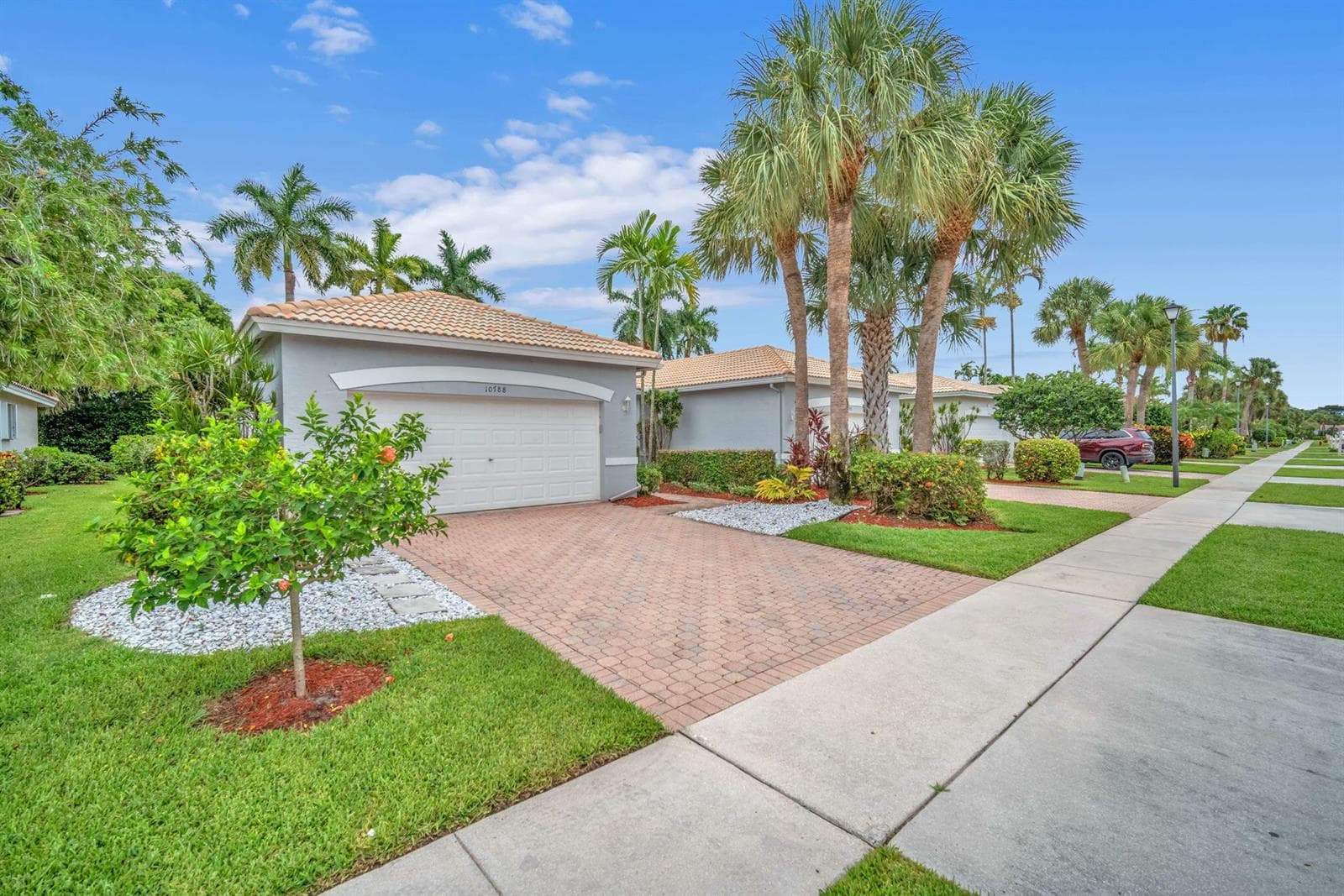 10788 Royal Caribbean Circle, Boynton Beach, FL 33437 photo 2