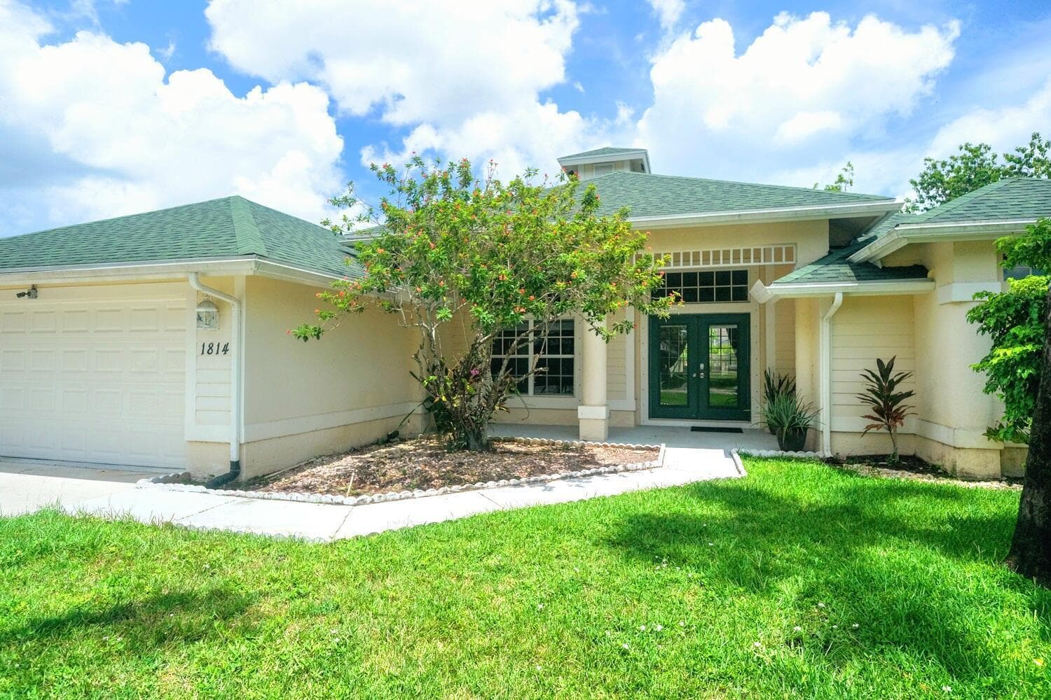 1814 Wisteria Street, Wellington, FL 33414 photo 3