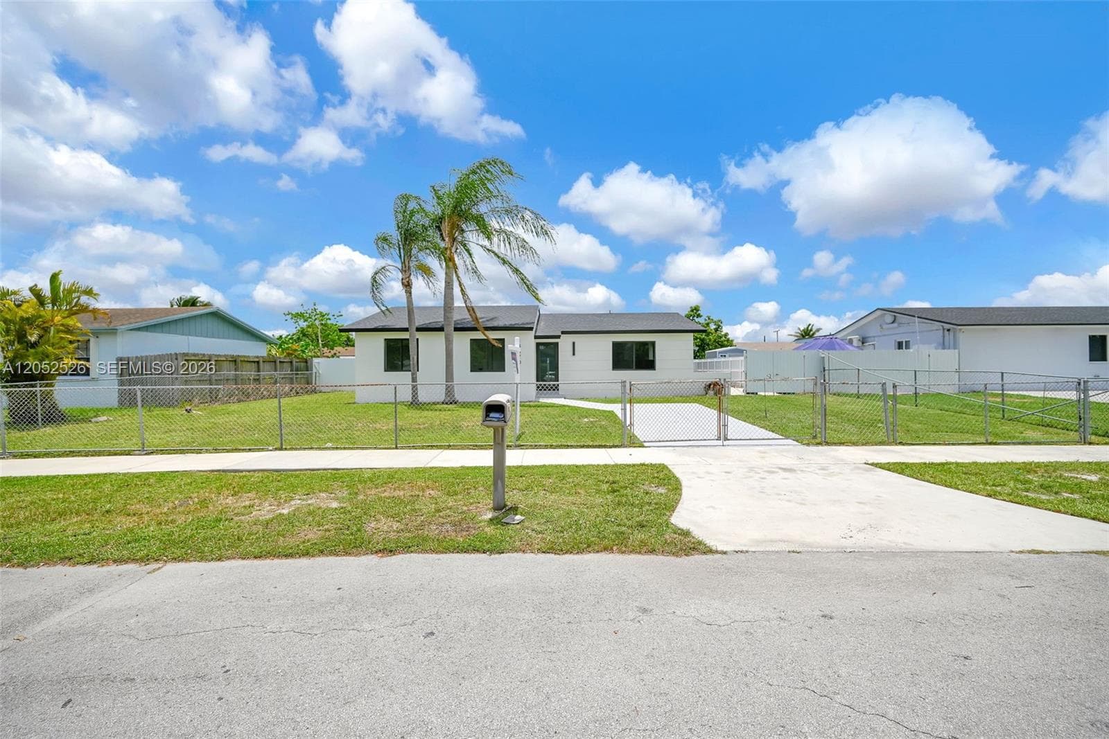 18670 SW 123rd Ct, Miami, FL 33177 photo 4