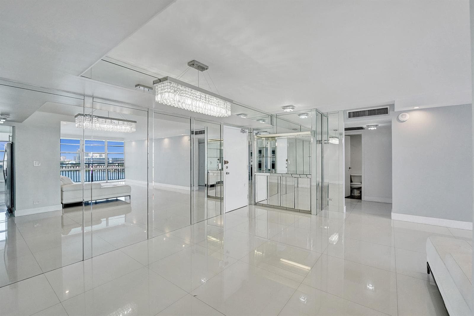 301 174th Street # 1401, Sunny Isles Beach, FL 33160 photo 5