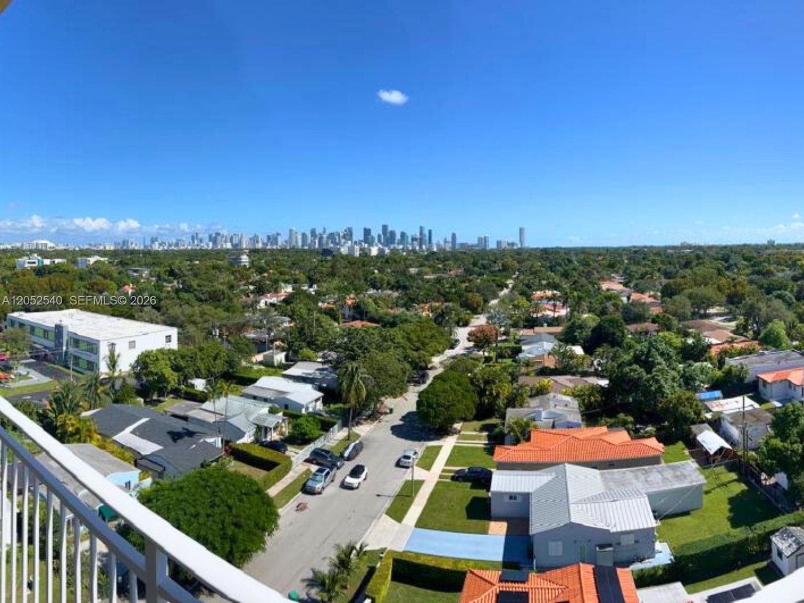 2425 SW 27th Ave # 1004, Miami, FL 33145 photo 2
