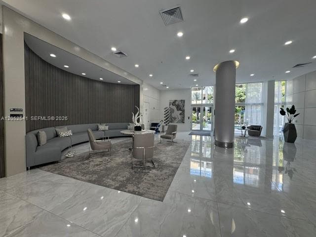 18800 NE 29th Ave # 329, Aventura, FL 33180 photo 2