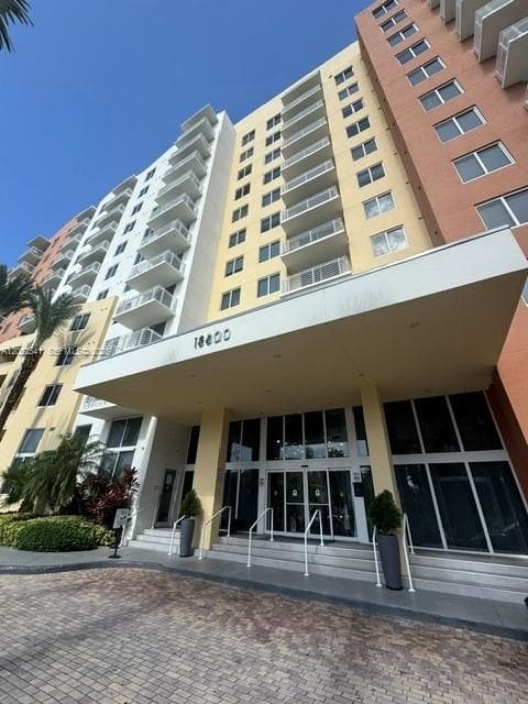 18800 NE 29th Ave # 329, Aventura, FL 33180