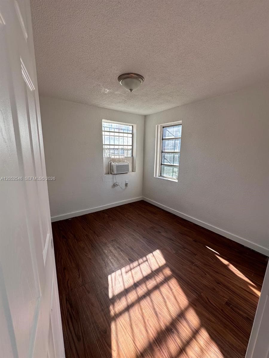 3660 NW 20th Ave # 4, Miami, FL 33142 photo 5