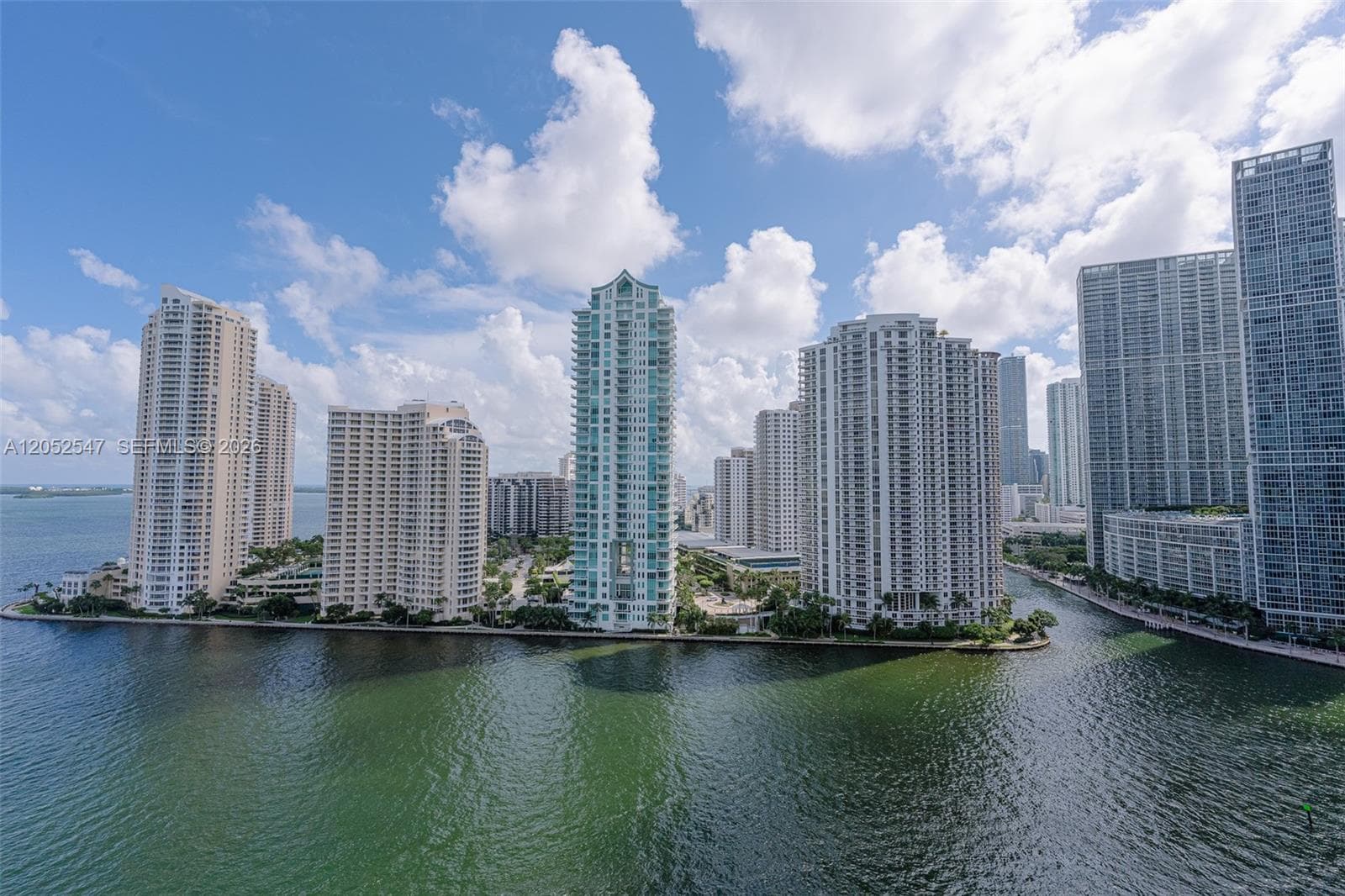 325 S Biscayne Blvd # 2119, Miami, FL 33131