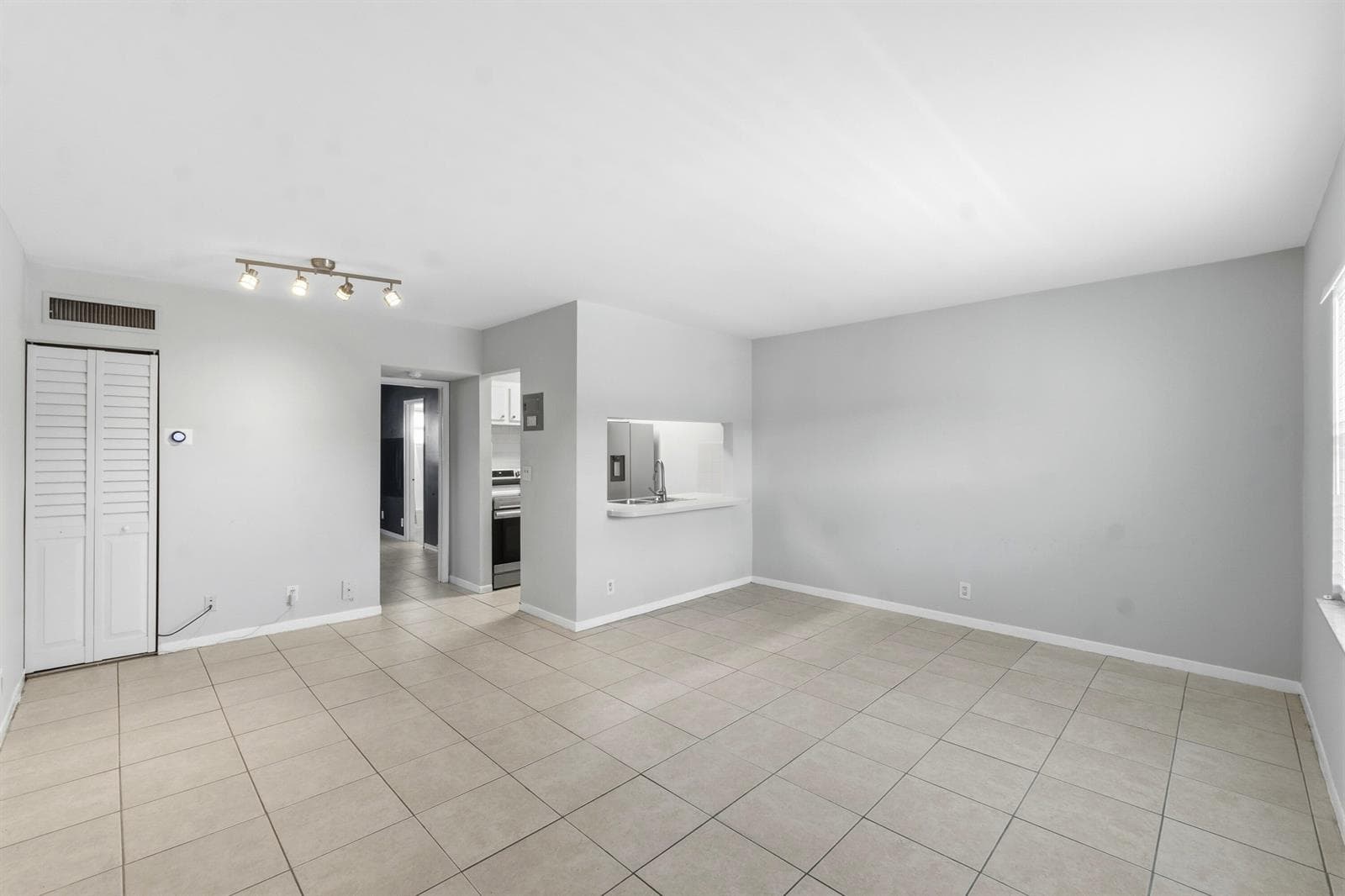 1470 N Dixie Highway # 43, Fort Lauderdale, FL 33304 photo 3