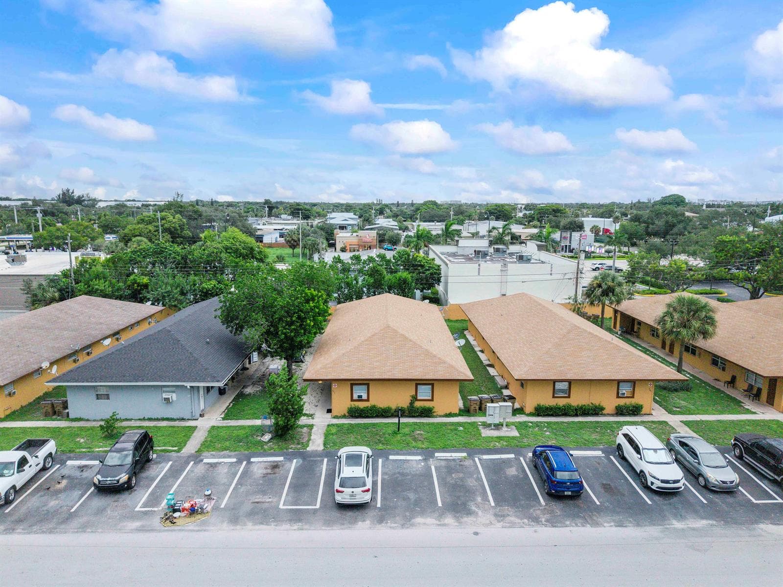 279 SW 1st Street # #2, Deerfield Beach, FL 33441