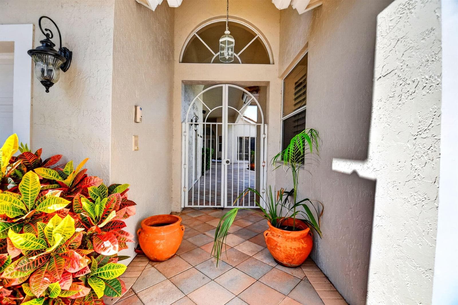 10694 Greenbriar Villa Drive, Lake Worth, FL 33449 photo 4