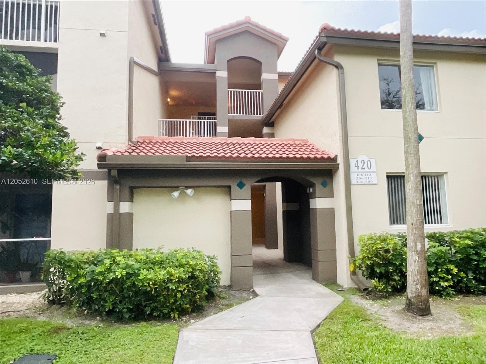 420 S Park RD # 108, Hollywood, FL 33021 photo 2