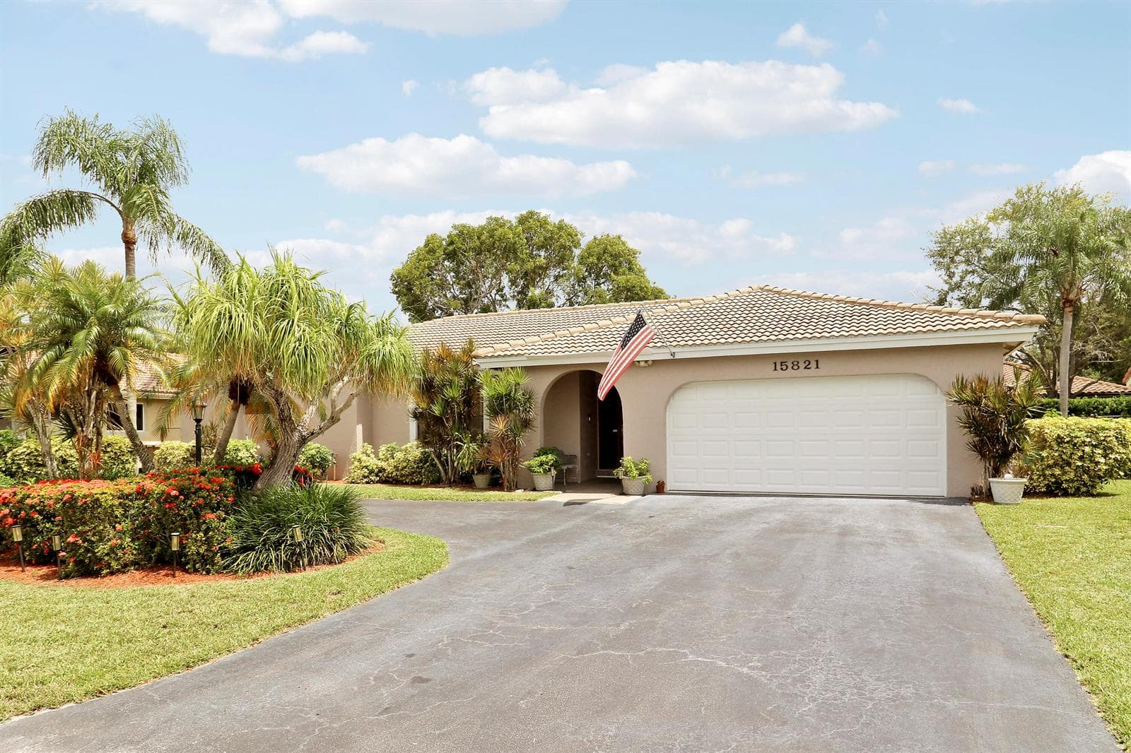 15821 Sedgewyck Circle N, Davie, FL 33331 photo 4
