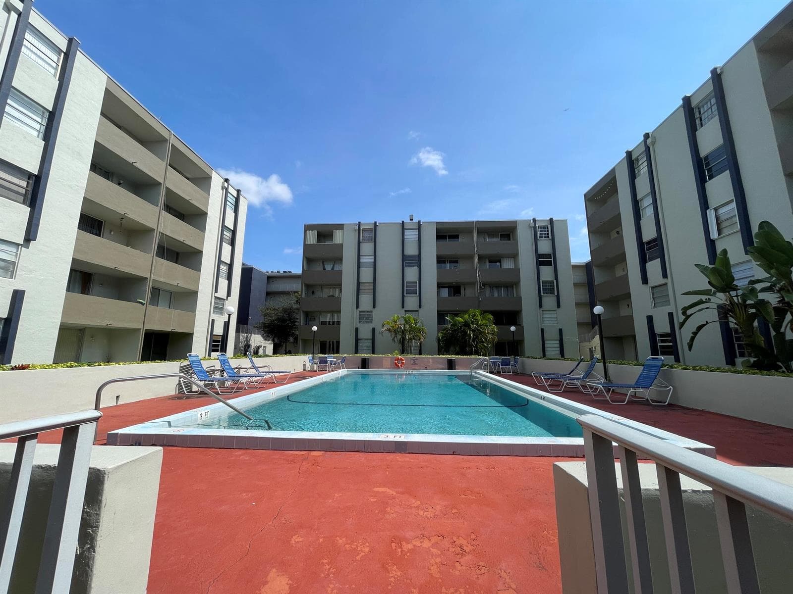 10000 NW 80th Court # 2534, Hialeah Gardens, FL 33016 photo 3