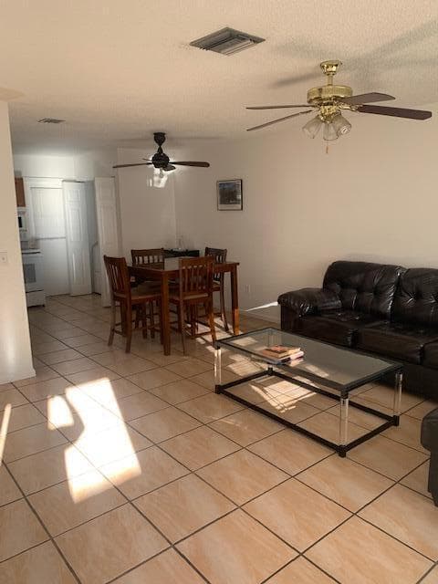 933 Francis Street, West Palm Beach, FL 33405 photo 2