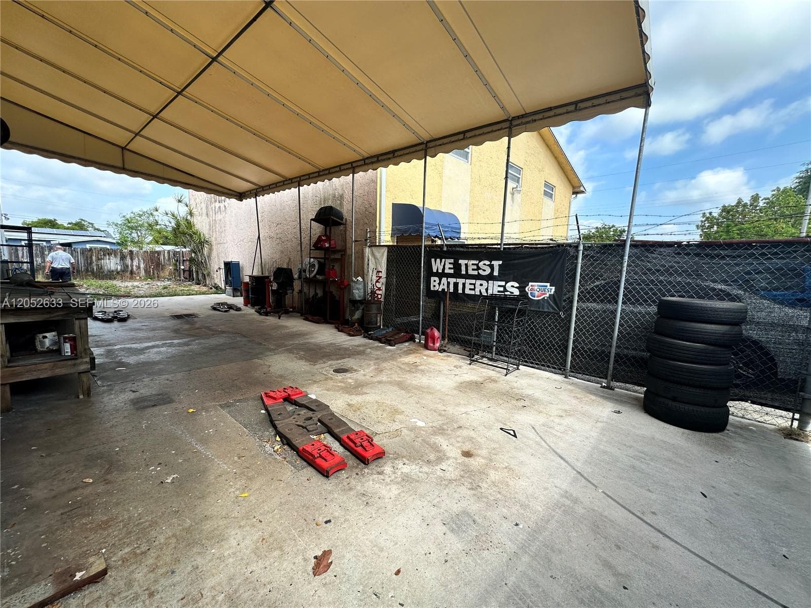 2304 SW 60th Way, Miramar, FL 33023 photo 3