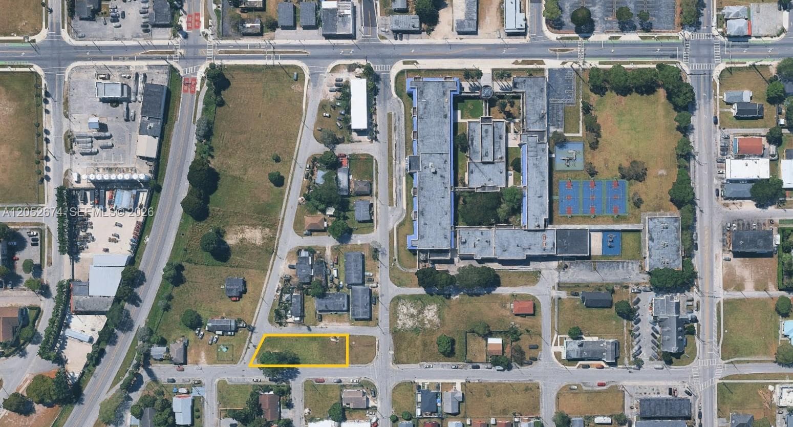 321 SW 6 street, Homestead, FL 33030 photo 5