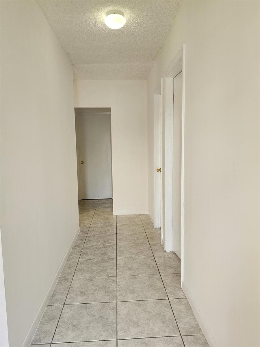 5437 Bonky Court, West Palm Beach, FL 33415 photo 3