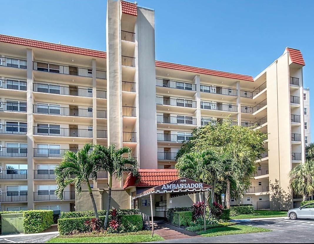 3465 VIA POINCIANA # 804, Lake Worth, FL 33467